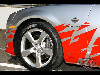 Illustration for article titled 2010 Chevy Camaro Is The New Indy 500 Pace Car